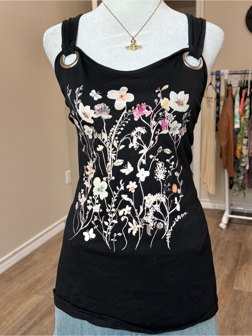 Black Floral Graphic Ring-Shoulder Y2K Summer 2000s Women’s XL Tank Top